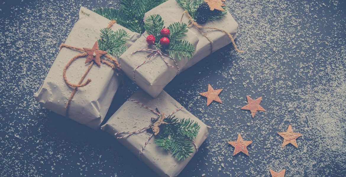 christmas-3026688_1280